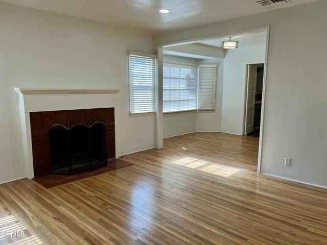 Building Photo - 373 Laun St