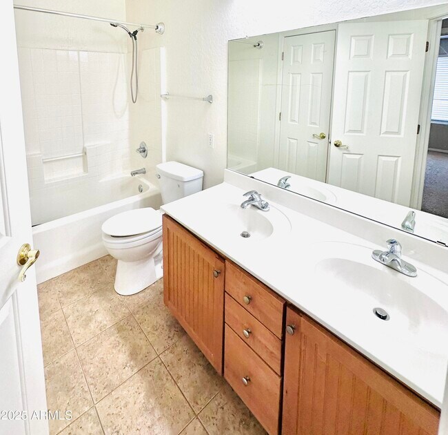 Building Photo - 3288 W Mineral Butte Dr