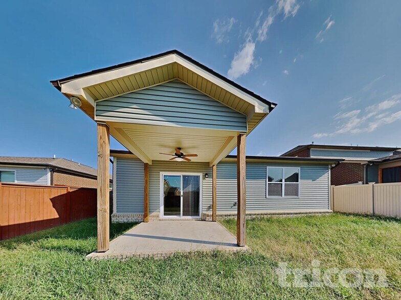 Building Photo - 714 Amberton Dr