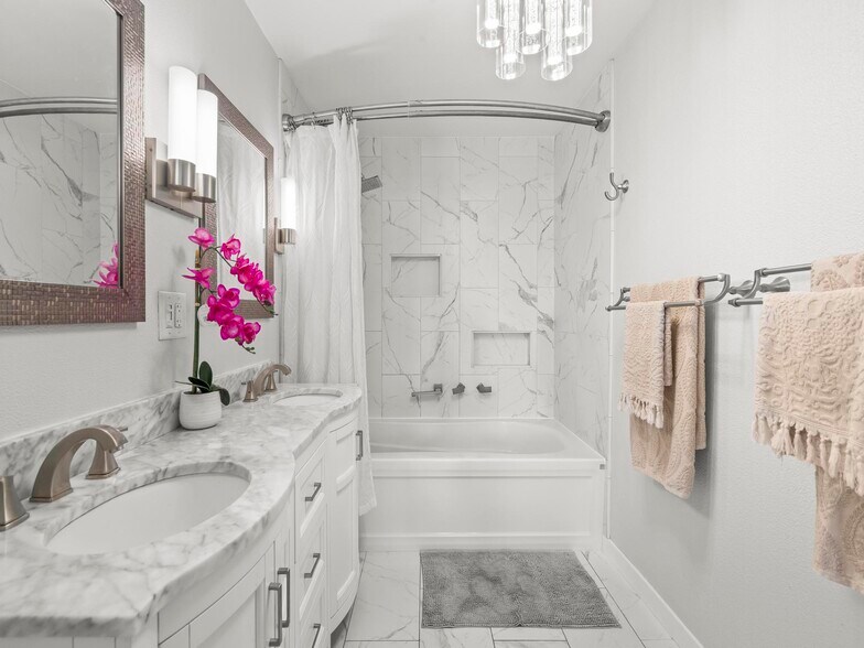 Building Photo - 111 Kahului Beach Rd