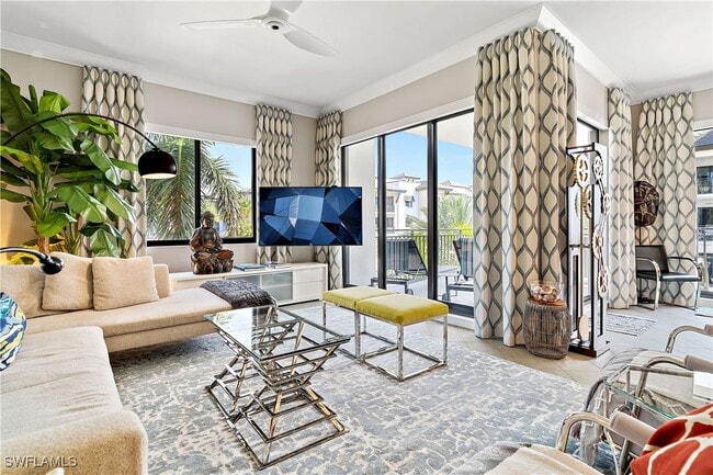 Building Photo - 1030 3rd Ave S