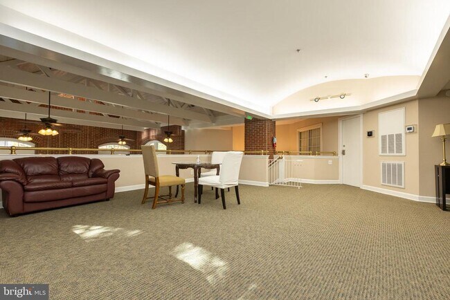 Building Photo - 5804 Inman Park Cir