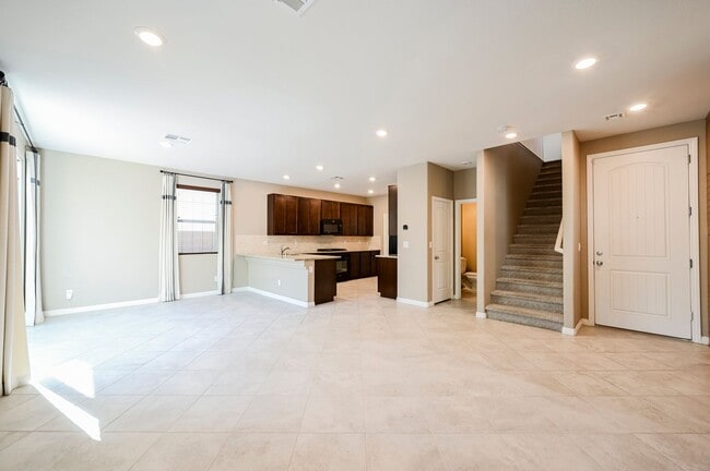 Building Photo - Look No Further! Lovely 3 Bedroom And 2.5 ...