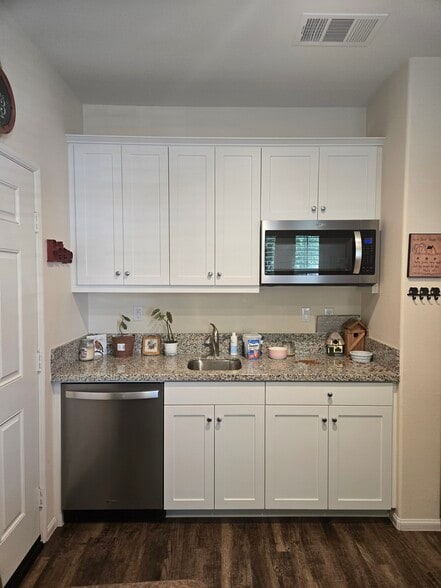 casita cooking area - 29902 Western Front Dr
