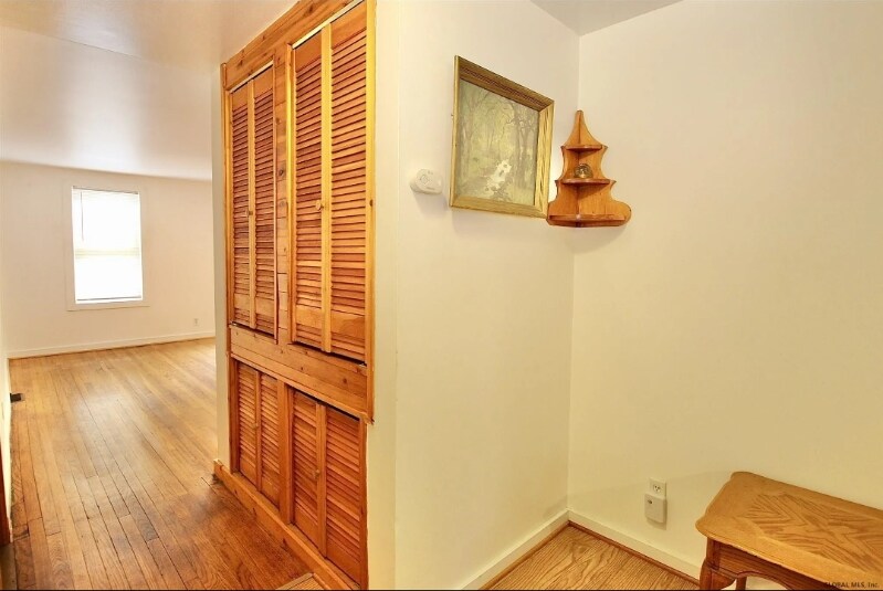 Building Photo - 530 3rd St