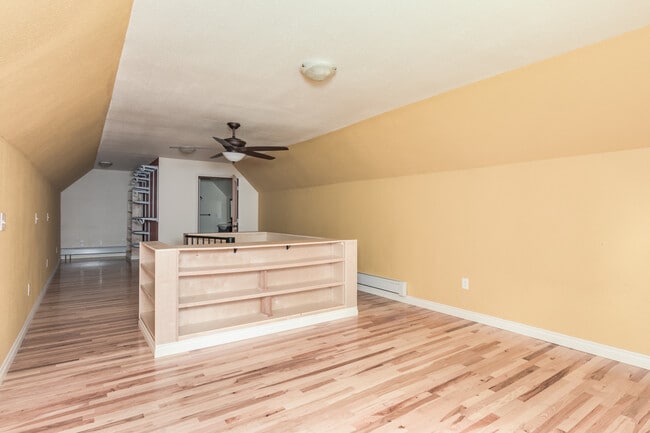 Building Photo - Solid 2 Bedroom 2 Bath House With Convenient Location to Eielson AFB