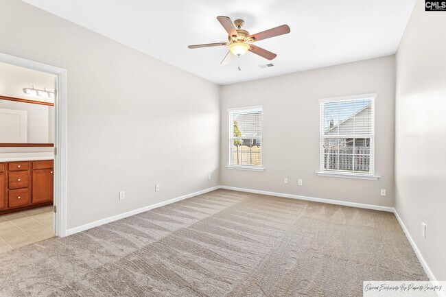 Building Photo - 825 Burnview Ln