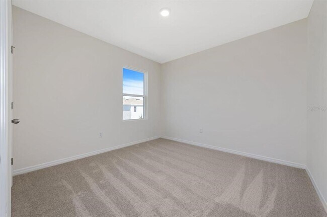 Building Photo - 1296 Cascades Ave