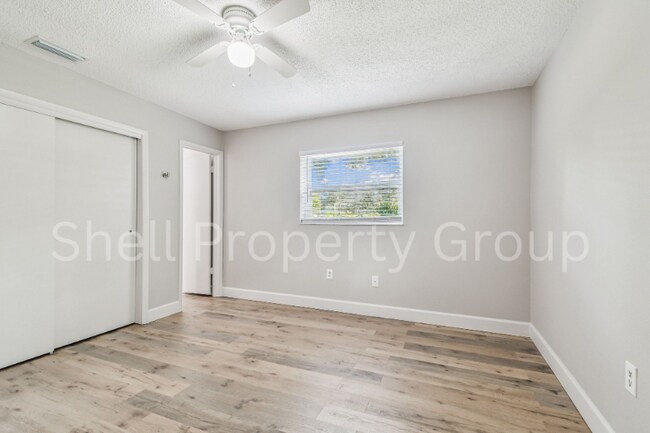 Building Photo - 16901 Melba Ln