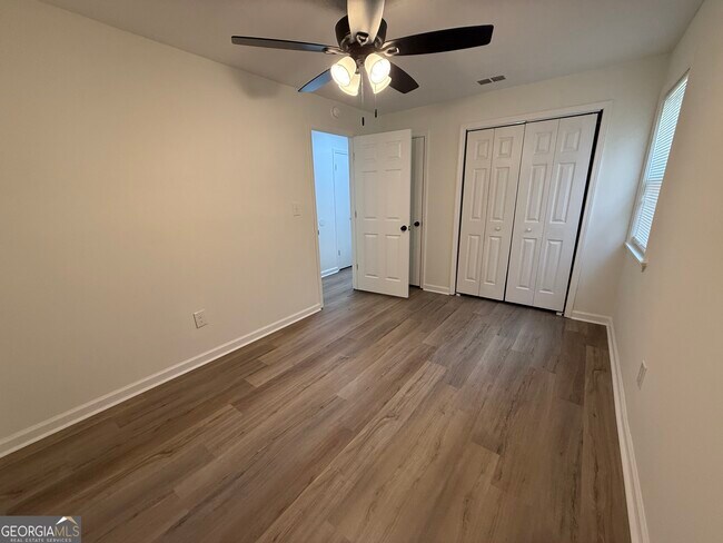 Building Photo - 180 Reed St