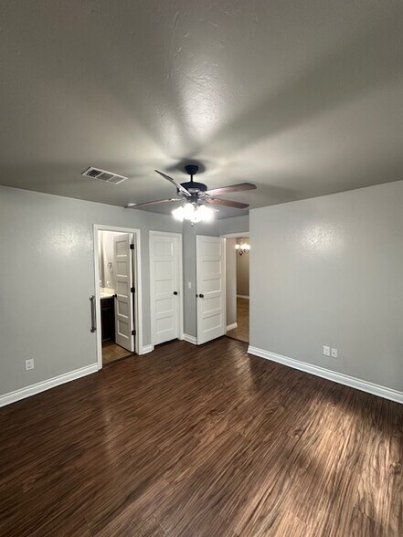 Building Photo - 14601 Moon Daisy Dr