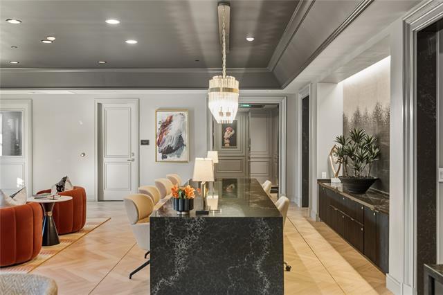 Building Photo - 1530 Meeting St