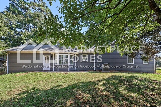 Building Photo - 110 Bear Run Ct