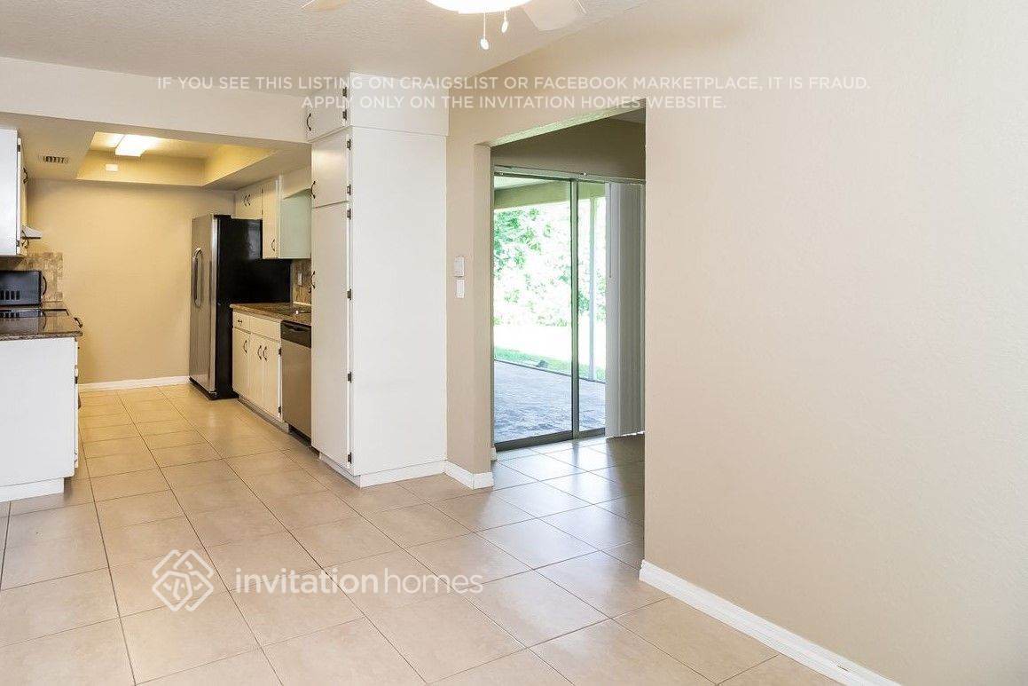 Building Photo - 1436 Strada D Oro