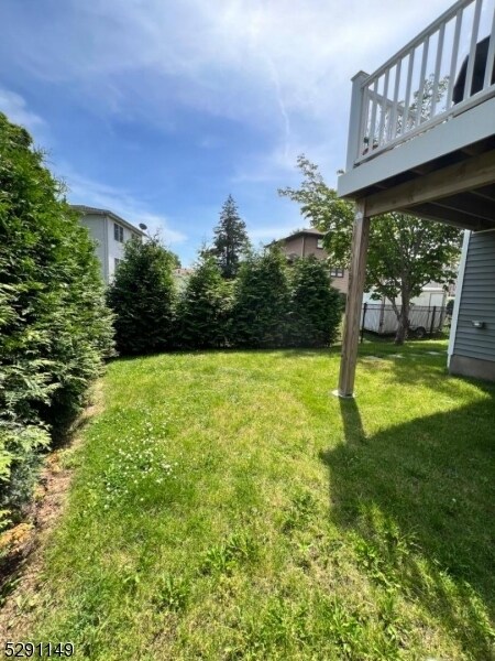 Building Photo - 74 River St