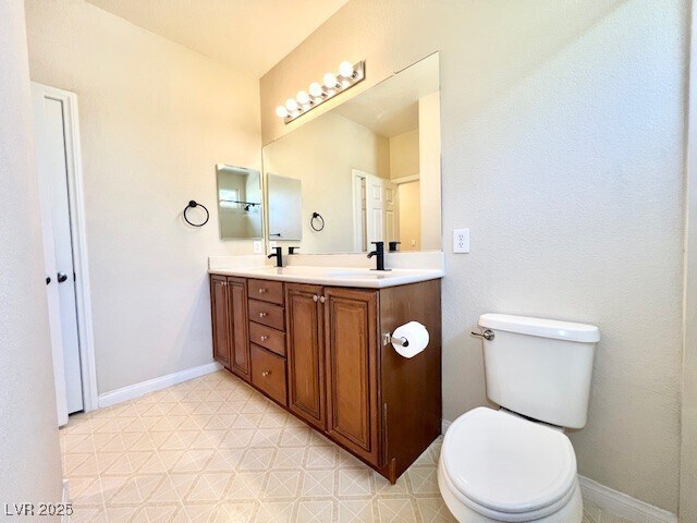 Building Photo - 18 Blue Valley Dr