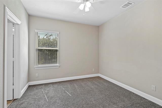 Building Photo - 4413 Riverview Dr