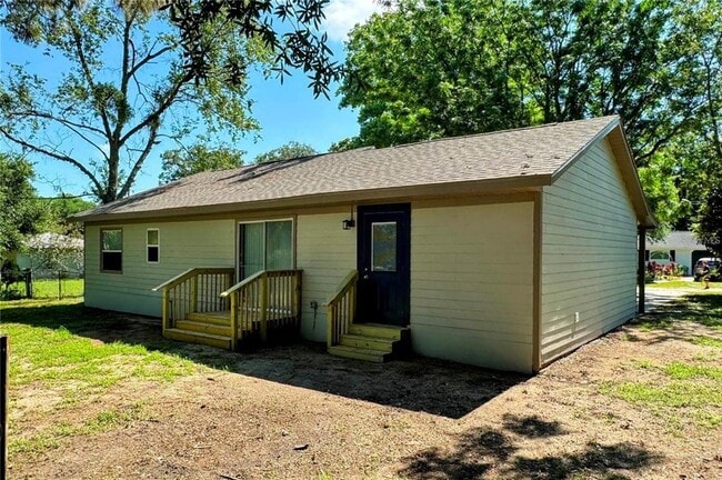 Building Photo - 810 NW 59th Ct