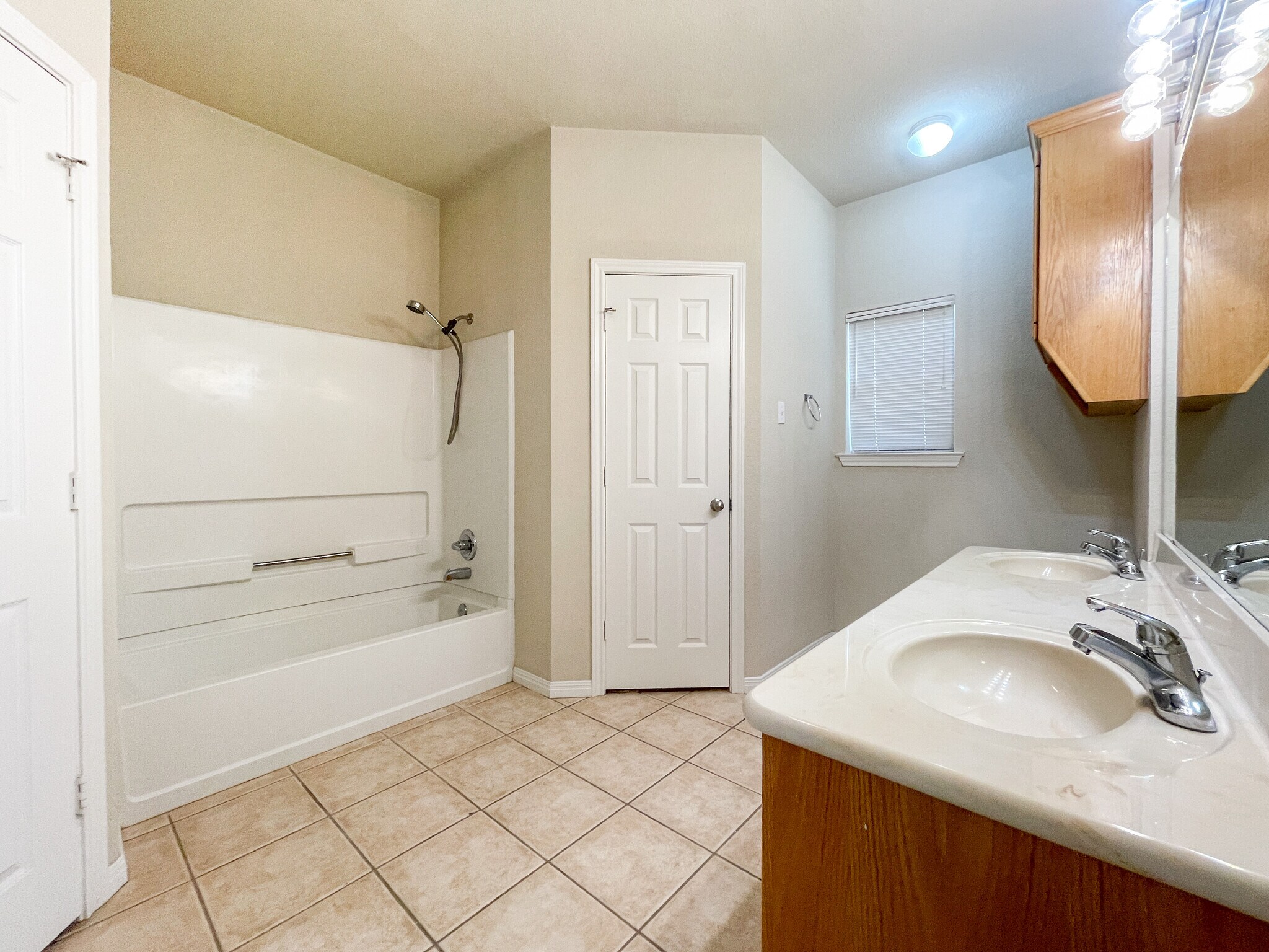 Building Photo - 3064 Palomino Trl