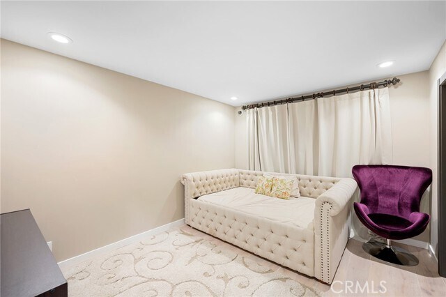 Building Photo - 3331 Oakmont View Dr