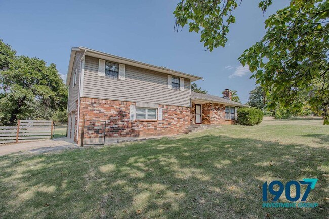 Building Photo - 15008 Ken Rd