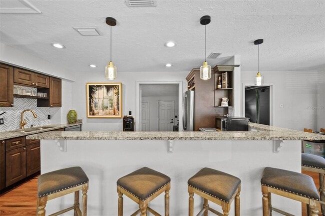 Building Photo - 2519 Emma Cir