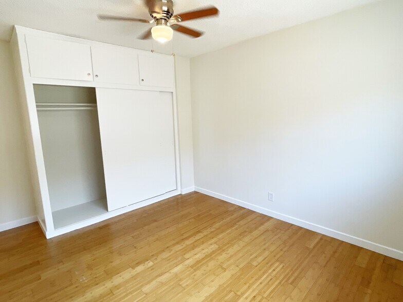 Building Photo - 8302 Pershing Dr