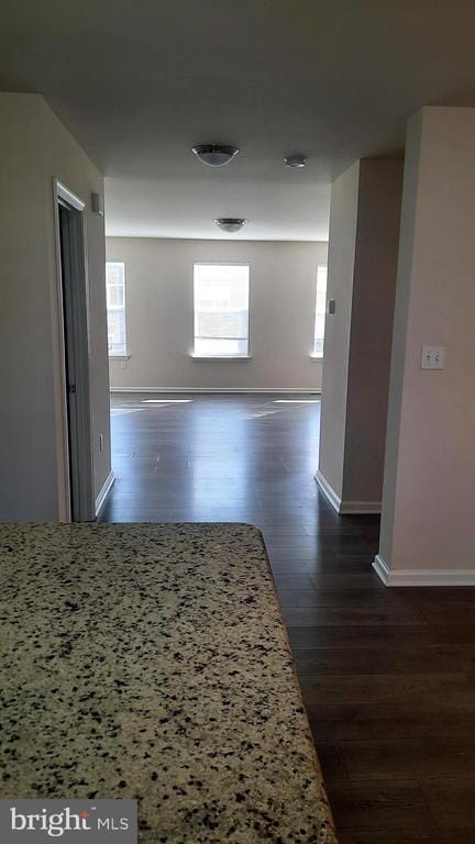 Building Photo - 930 Admiral's Quay Dr