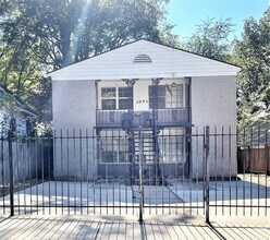 Building Photo - 2093 Jefferson Ave