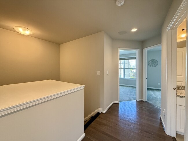 Building Photo - 2731 S Spurway Dr