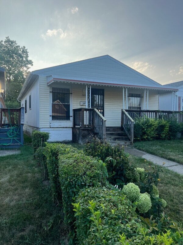 Building Photo - Charming 3-Bedroom Home in Detroit!