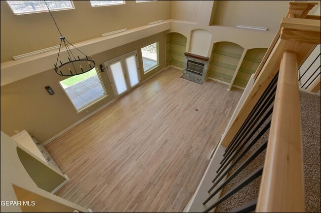Building Photo - 6732 Pearl Ridge Dr