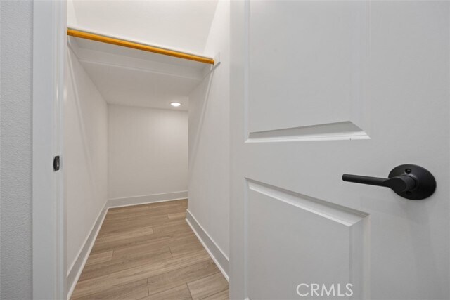 Building Photo - 9355 Astor