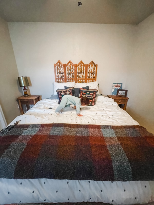 Building Photo - 1430 E Meadowbrook Ave