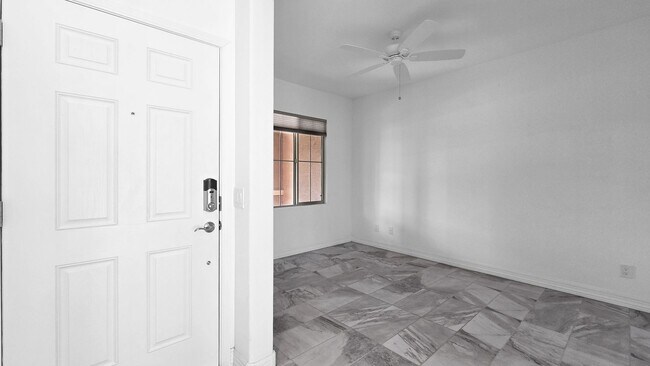 Building Photo - Gorgeous home in gated 55+ community of Canta Mia!