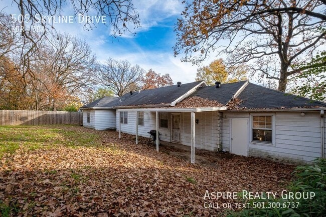 Building Photo - 505 Skyline Dr