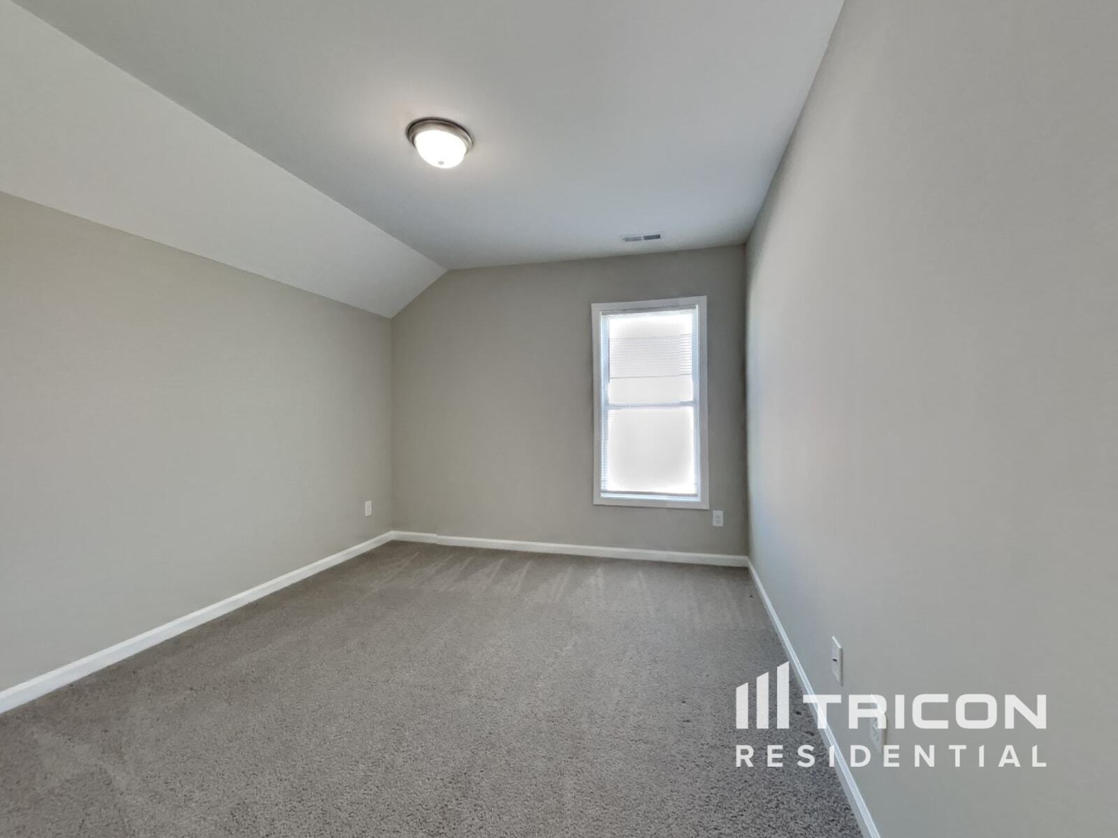 Building Photo - 65 Fish Whistle Ct