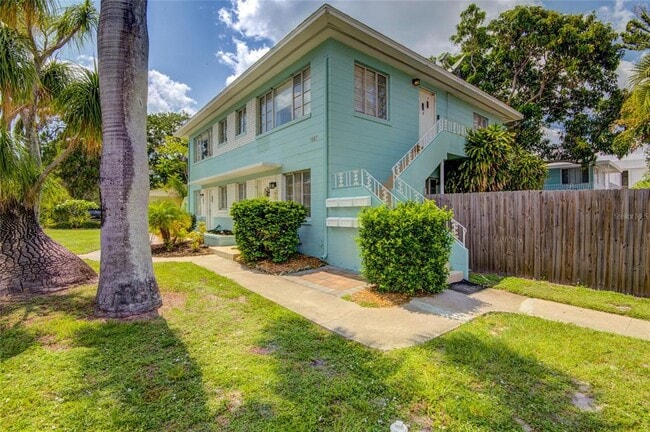 Building Photo - 1887 Hyde Park St