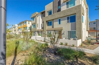 Building Photo - 27555 Sanctuary Ct
