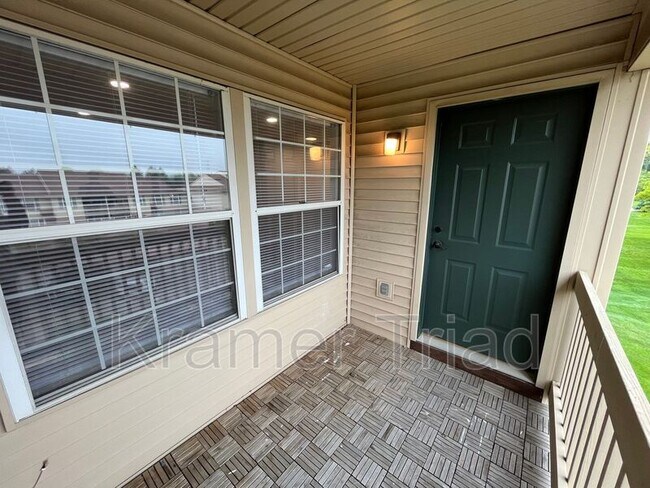 Building Photo - 19140 Northridge Dr