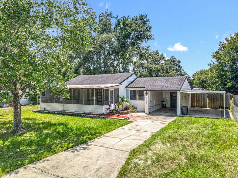 Primary Photo - 2542 S Palmetto Ave