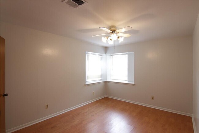 Building Photo - 8826 Stroud Dr