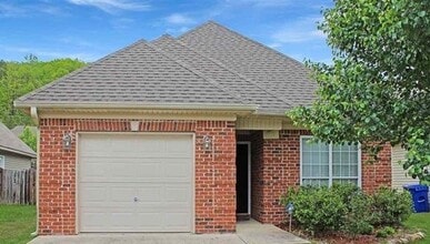 Building Photo - 2516 Forest Lakes Ln