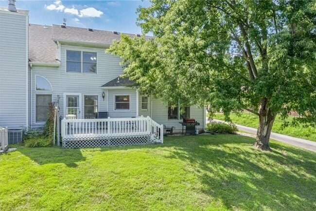 Building Photo - 713 Bent Tree Dr