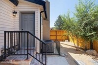 Building Photo - 309 4th St