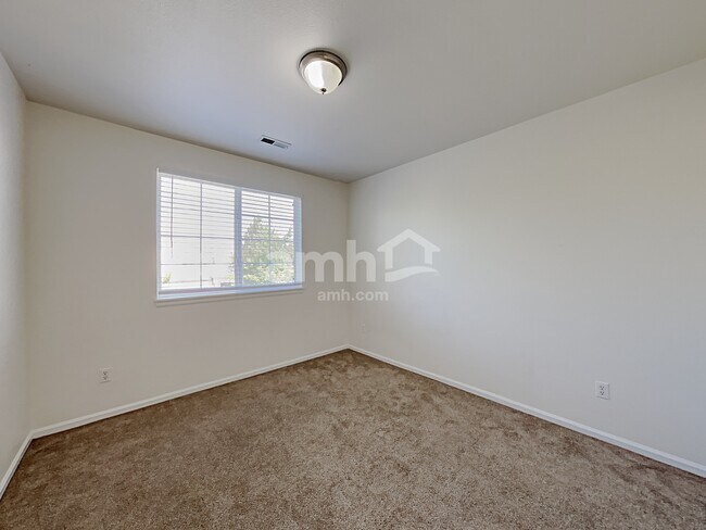 Building Photo - 1182 S Fultondale Cir