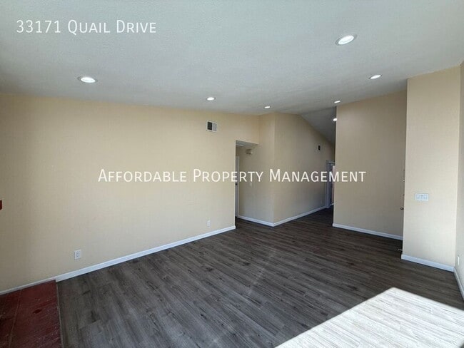 Building Photo - 33171 Quail Dr