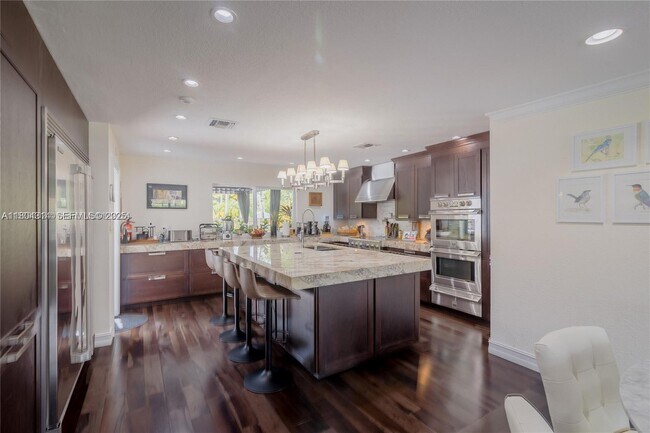 Building Photo - 8500 SW 70th St