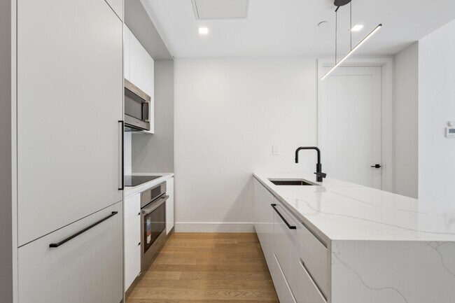 Building Photo - 37-34 33rd St
