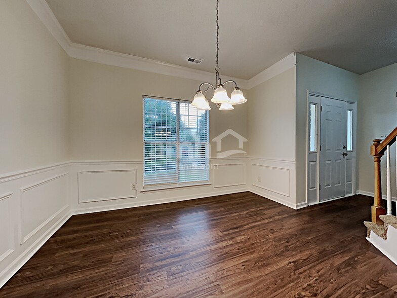 Building Photo - 14826 Rolling Sky Dr
